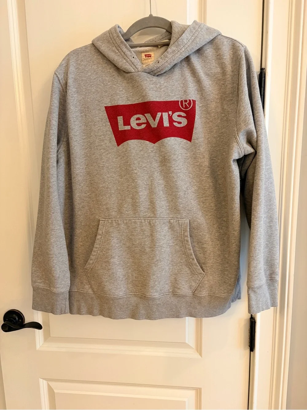 Levi’s Gray Logo Hoodie Pullover Sweatshirt Size L